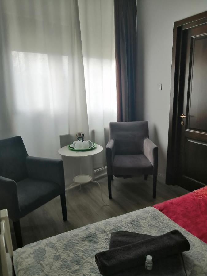 Bizant Boutique Hotel Bacău Екстериор снимка