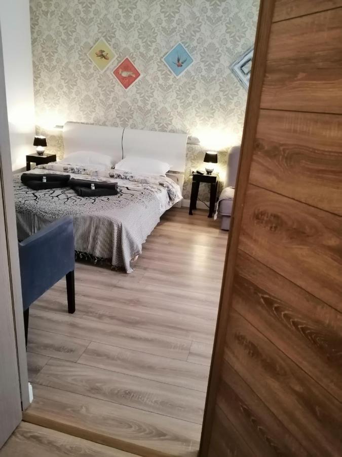 Bizant Boutique Hotel Bacău Екстериор снимка